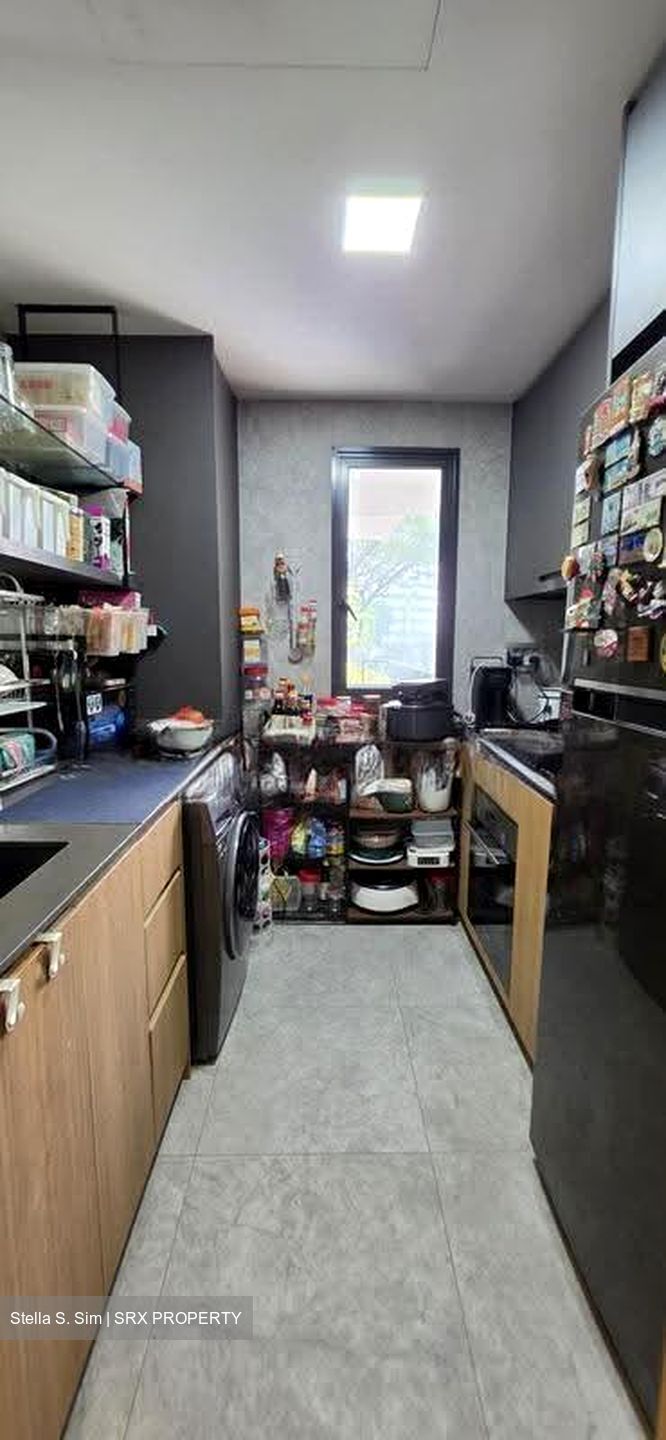 The Navian (D14), Apartment #635492941